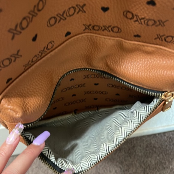 XOXO backpack - Picture 3 of 4